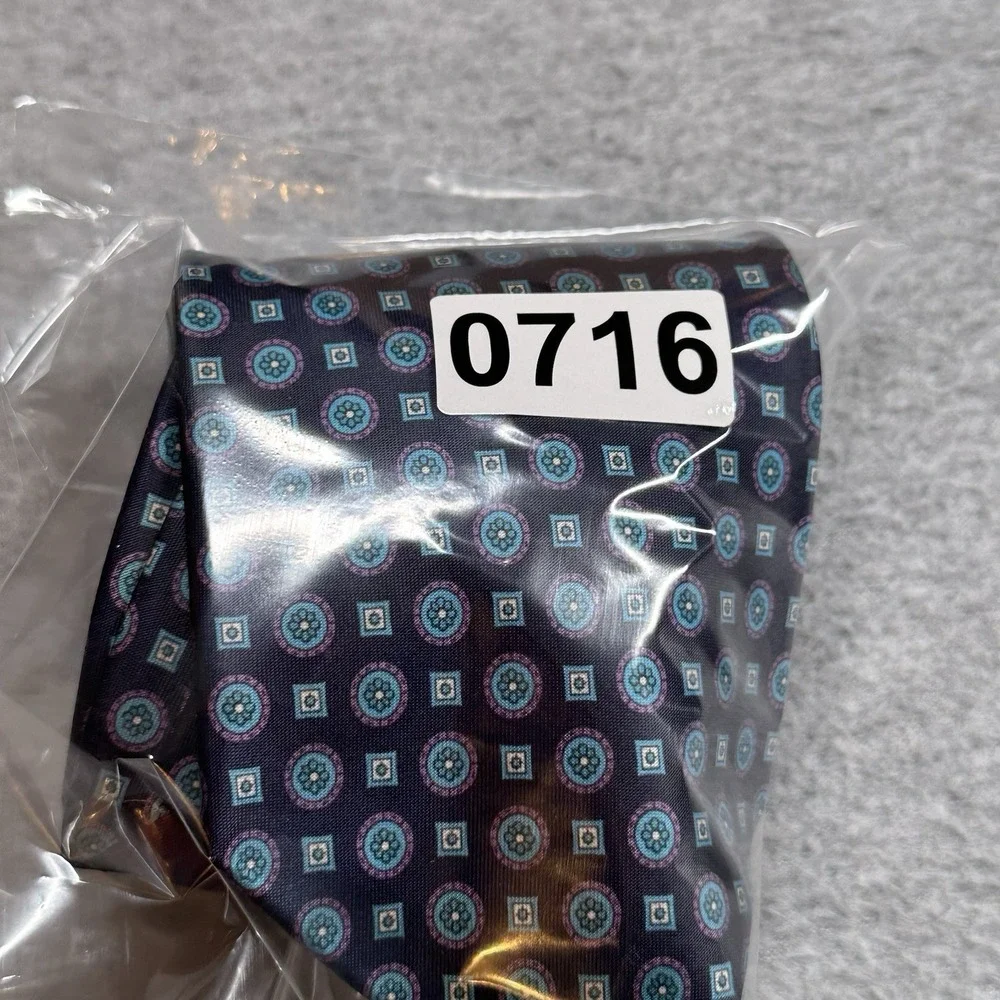 Oleg Cassini Polyester Mens Tie Navy Aqua Purple Medallion Geometric Pattern VTG